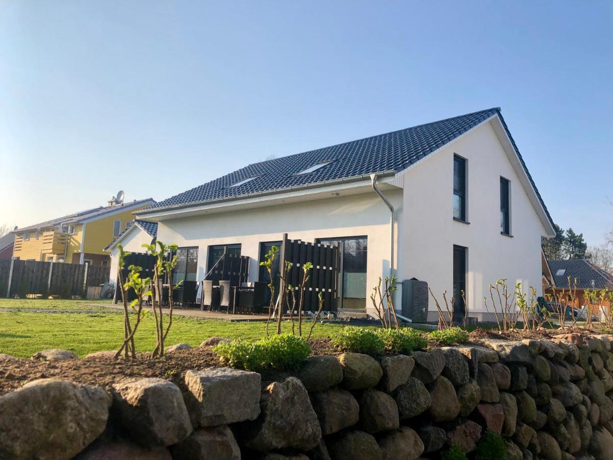 Ferienhaus Traumspot Wiek auf Ruegen Ngoại thất bức ảnh